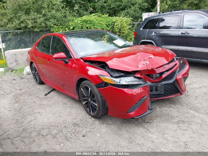 2019 TOYOTA CAMRY XSE