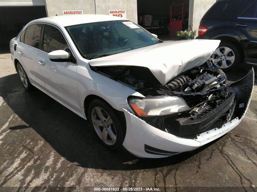 2014 VOLKSWAGEN PASSAT 2.5L SE