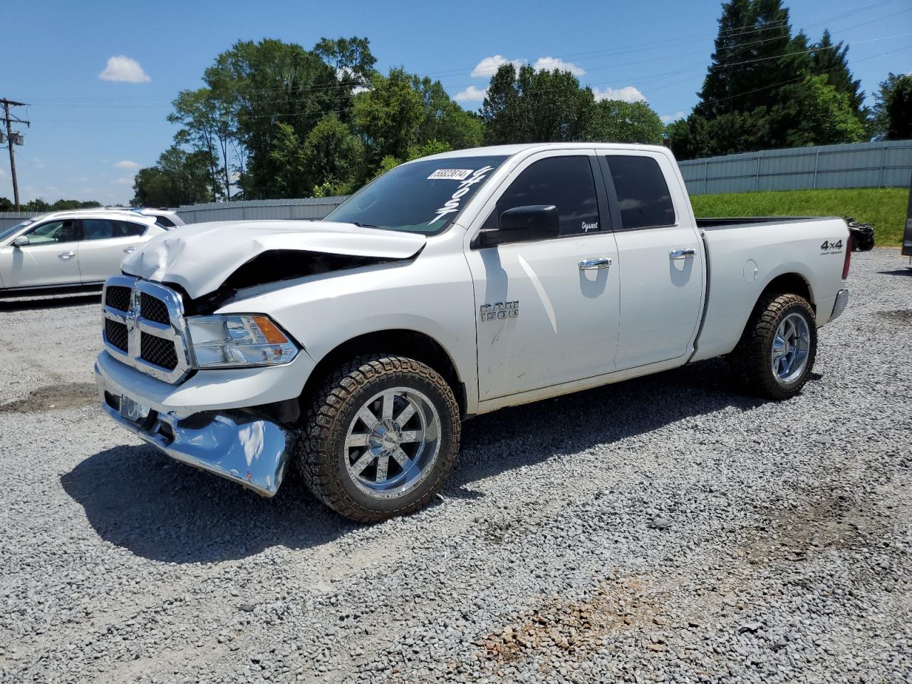 2017 RAM 1500 SLT