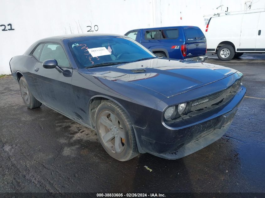 2013 DODGE CHALLENGER SXT