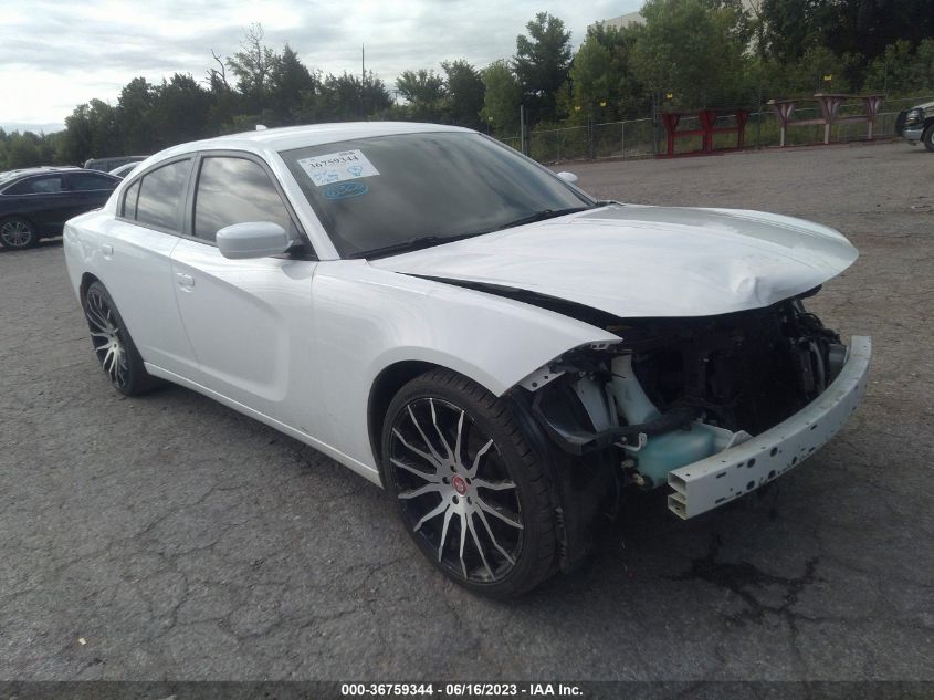 2016 DODGE CHARGER SXT