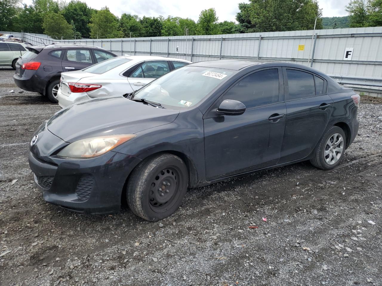 2013 MAZDA 3 I