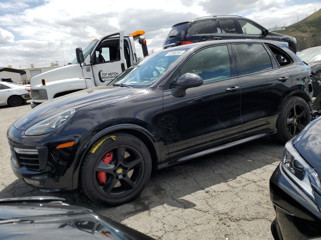 2016 PORSCHE CAYENNE GTS