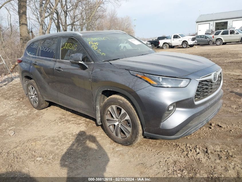 2023 TOYOTA HIGHLANDER XLE