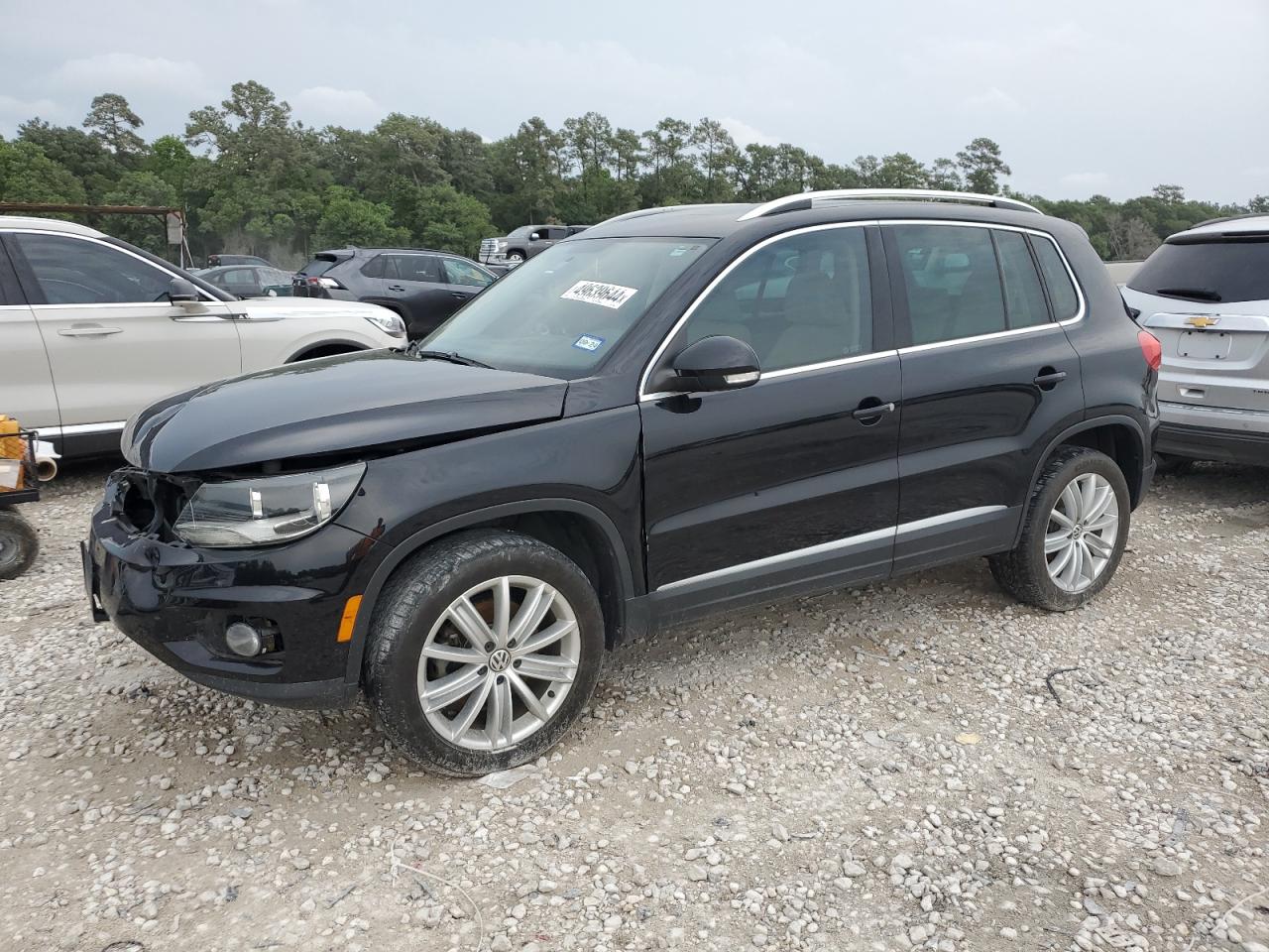 2015 VOLKSWAGEN TIGUAN S