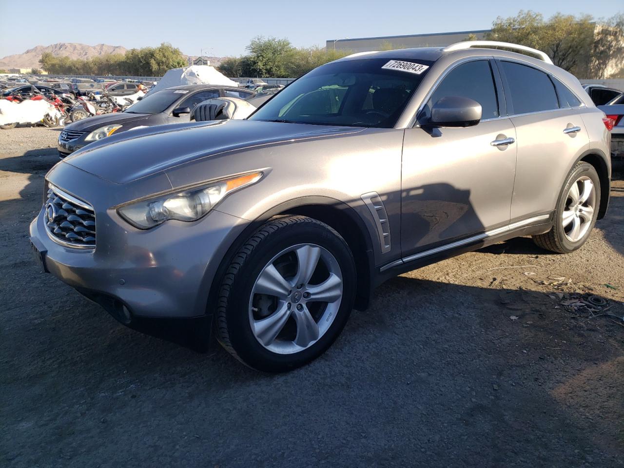 2011 INFINITI FX35