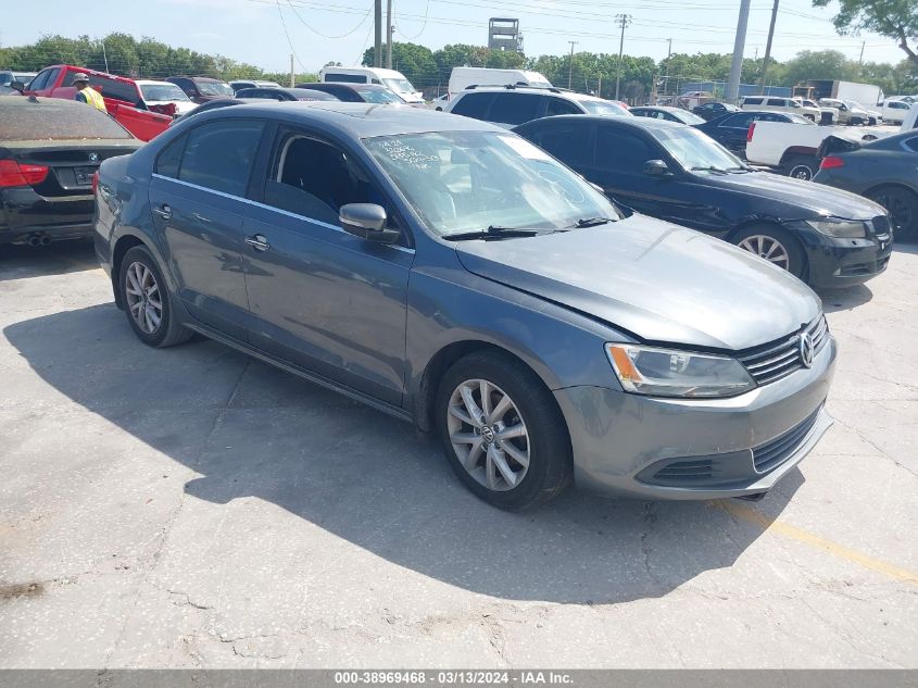 2013 VOLKSWAGEN JETTA 2.5L SE