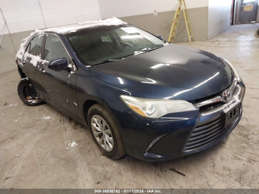 2015 TOYOTA CAMRY LE