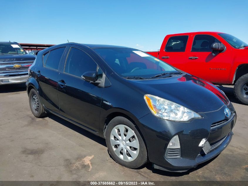 2014 TOYOTA PRIUS C TWO