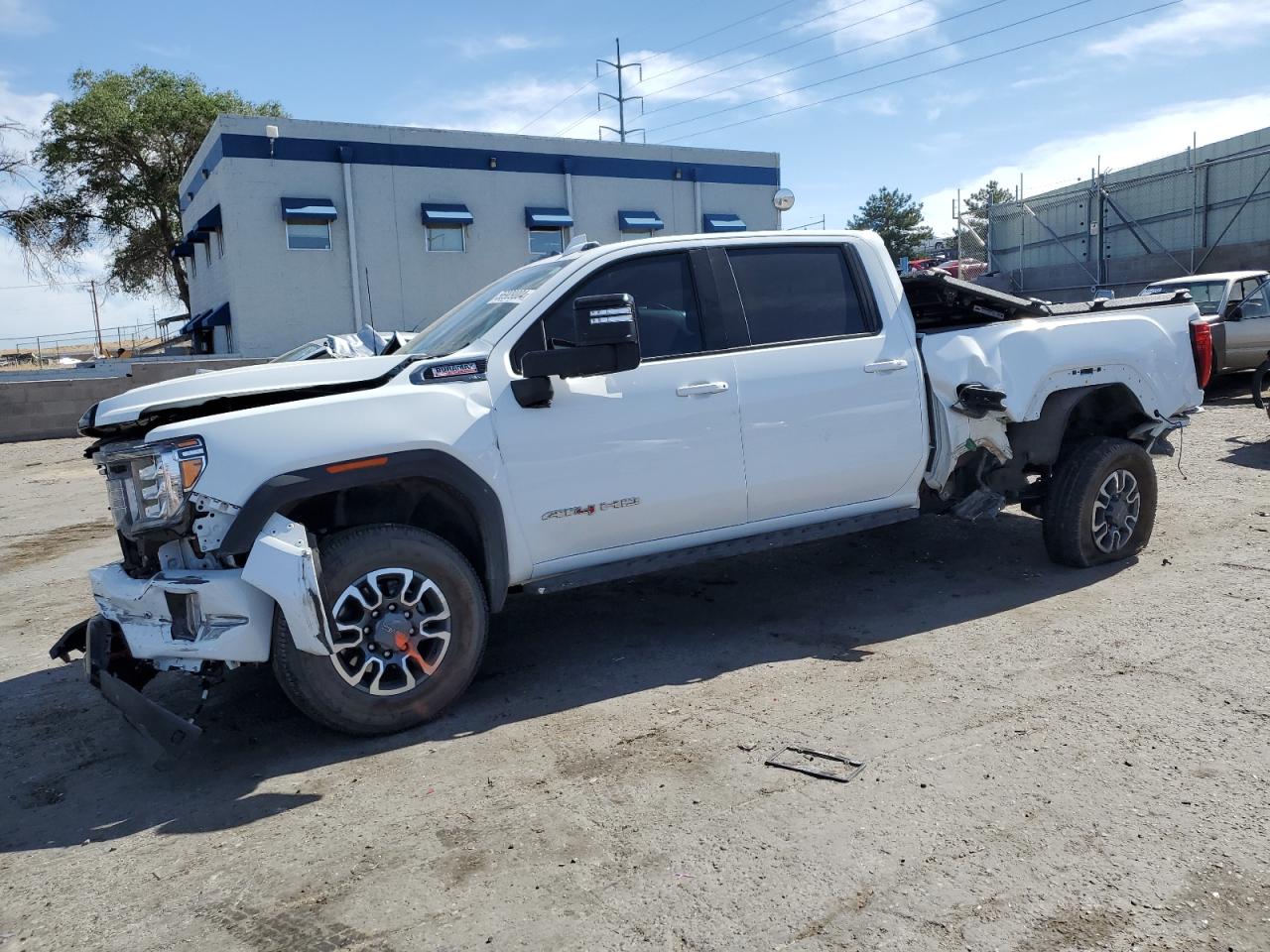 2023 GMC SIERRA K2500 AT4