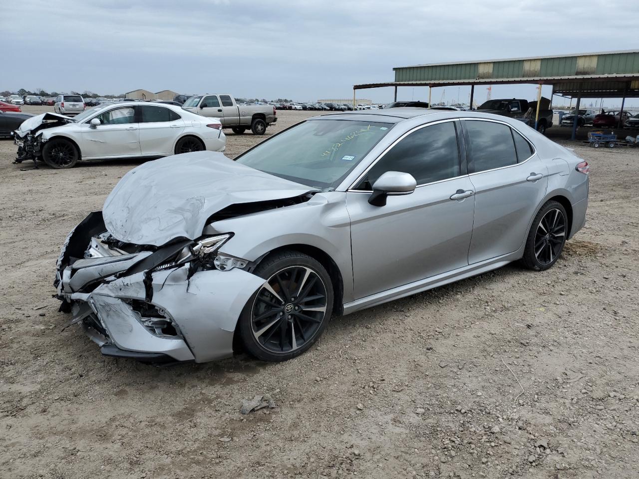 2020 TOYOTA CAMRY XSE