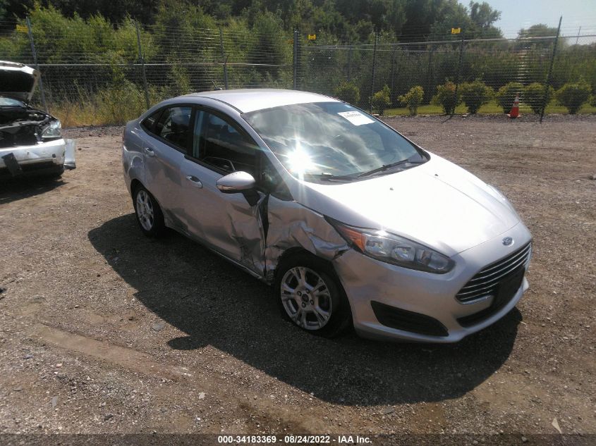 2015 FORD FIESTA SE