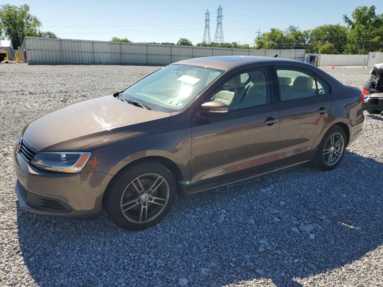 2011 VOLKSWAGEN JETTA SE