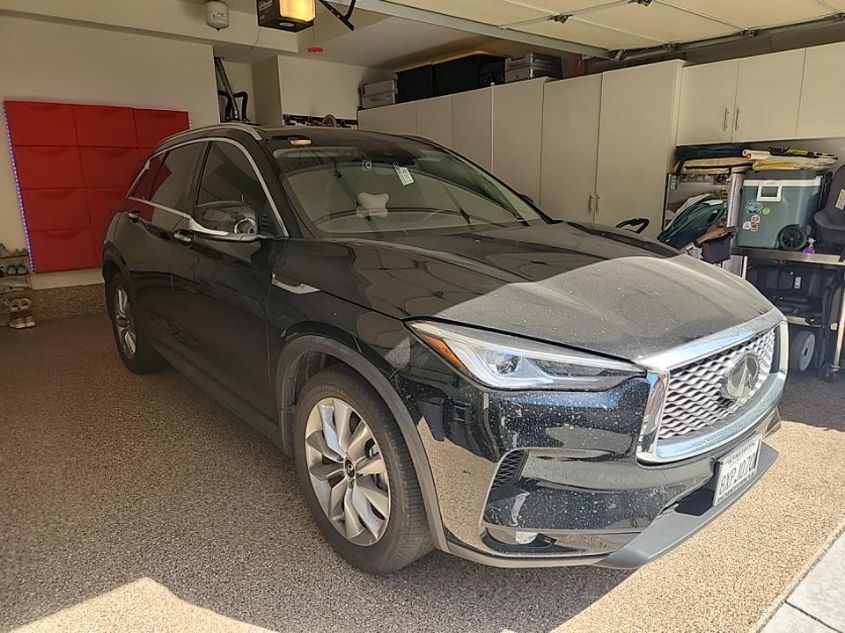 2021 INFINITI QX50 LUXE