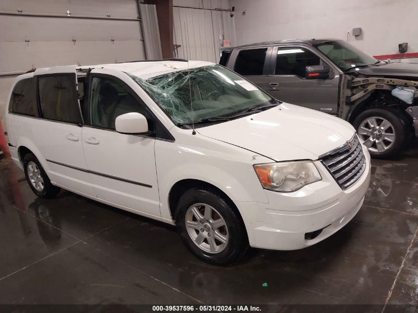 2010 CHRYSLER TOWN & COUNTRY TOURING