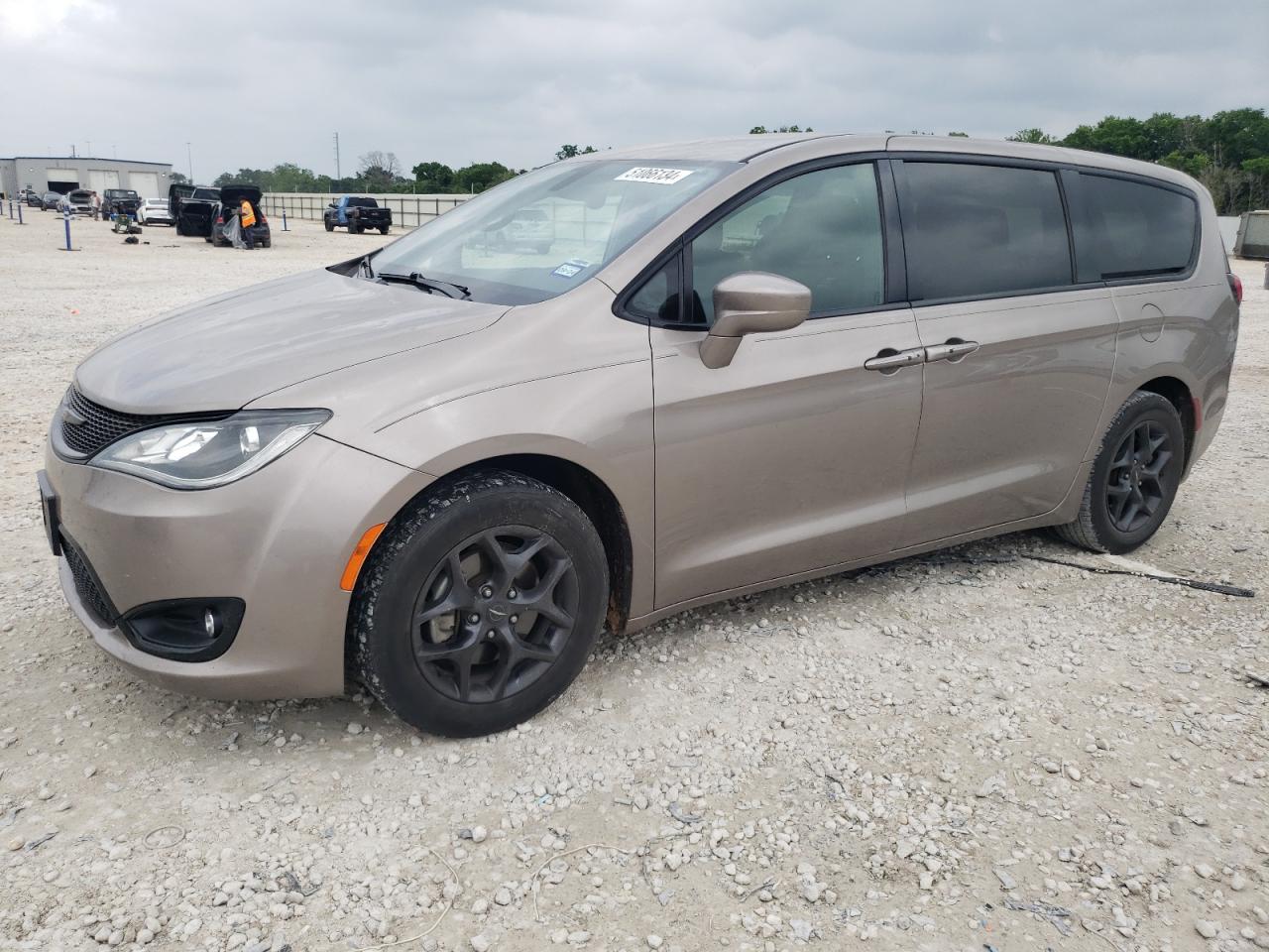 2018 CHRYSLER PACIFICA TOURING PLUS