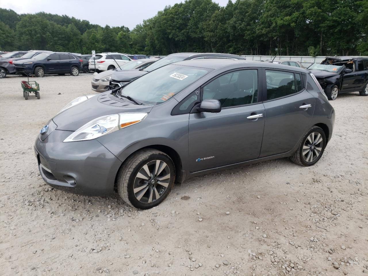 2016 NISSAN LEAF SV