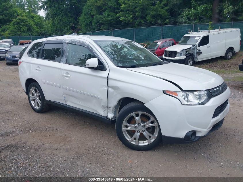 2014 MITSUBISHI OUTLANDER SE