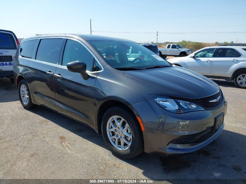 2023 CHRYSLER VOYAGER LX