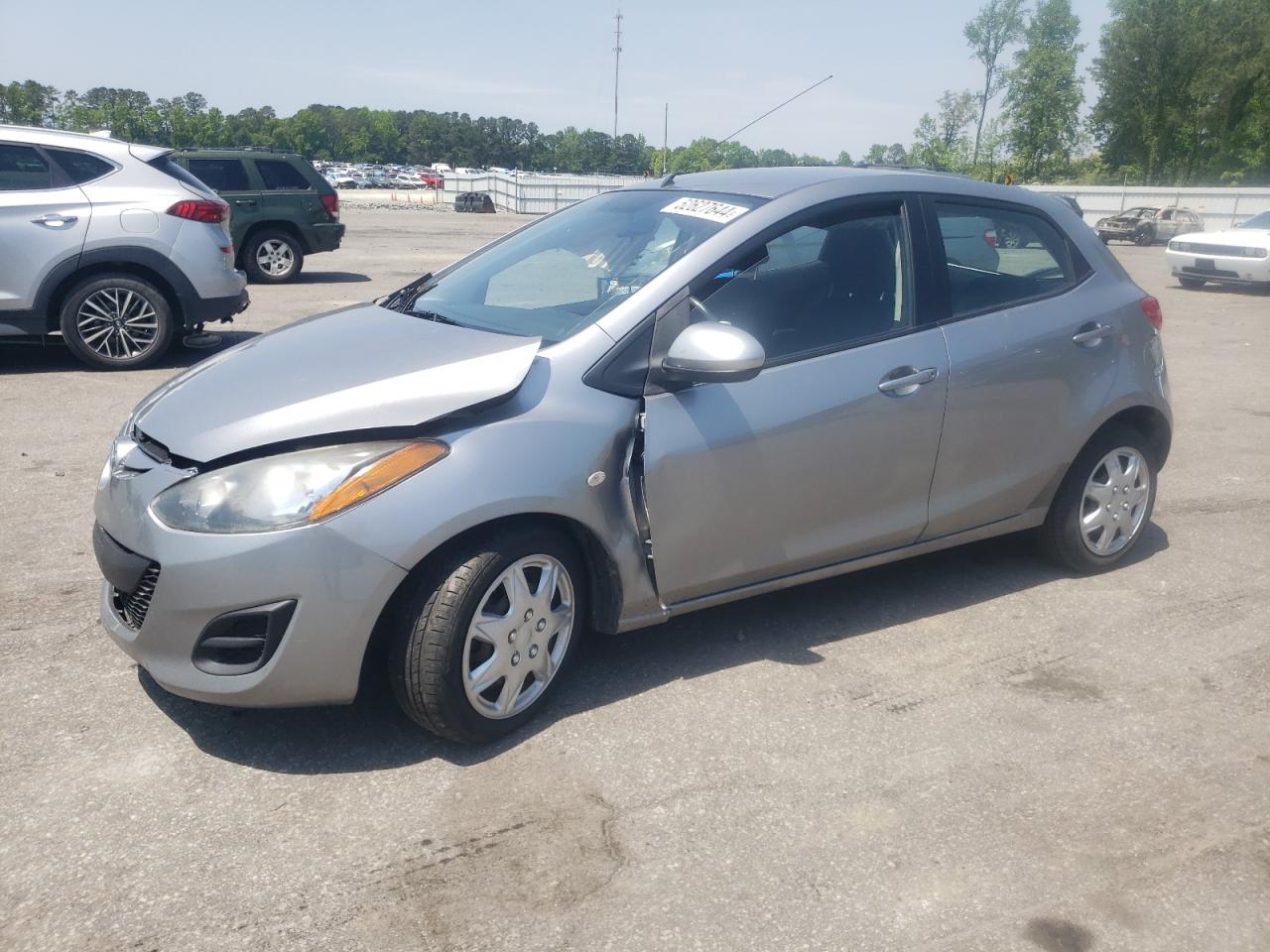 2012 MAZDA MAZDA2