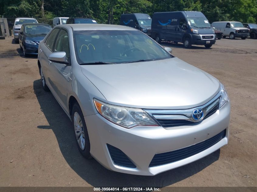 2014 TOYOTA CAMRY HYBRID LE