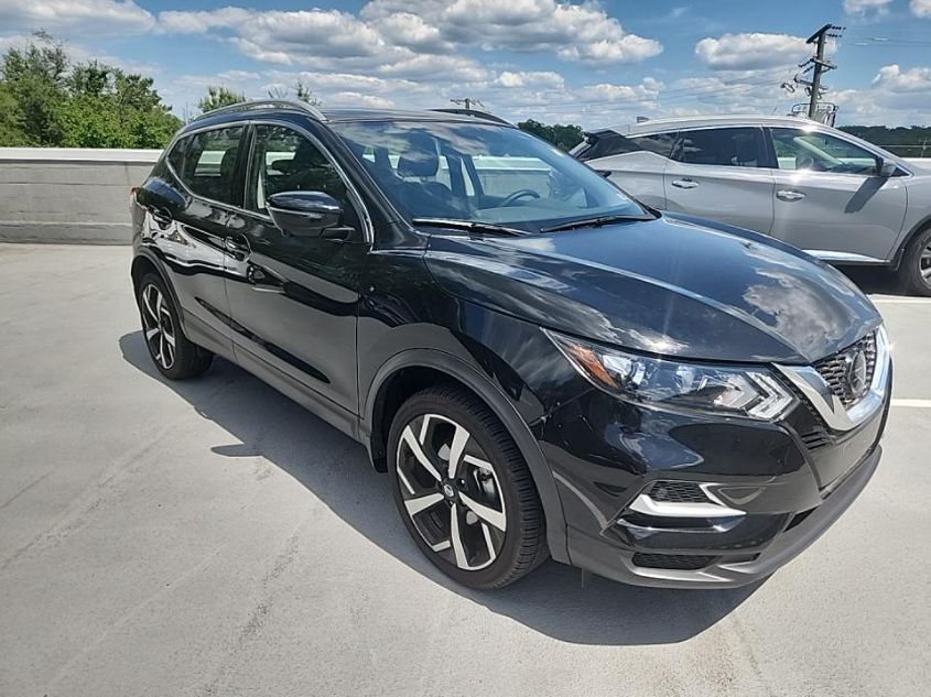 2022 NISSAN ROGUE SPORT SL