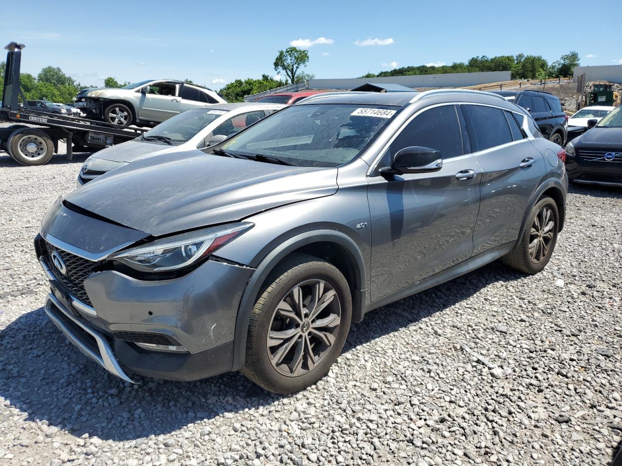 2017 INFINITI QX30 BASE