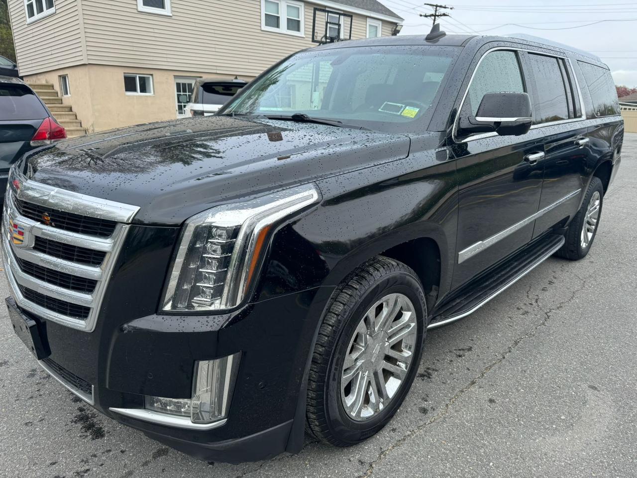 2017 CADILLAC ESCALADE ESV