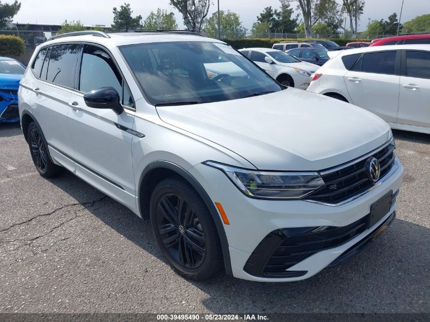 2022 VOLKSWAGEN TIGUAN 2.0T SE R-LINE BLACK