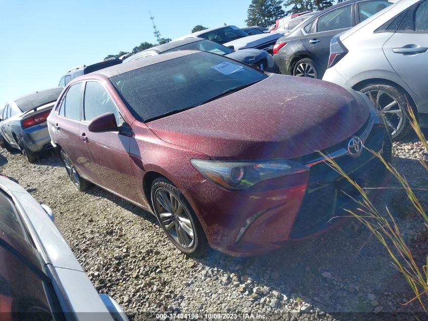 2015 TOYOTA CAMRY SE