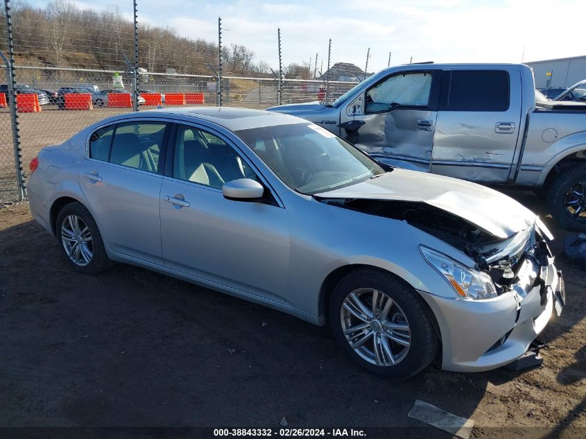 2013 INFINITI G37X