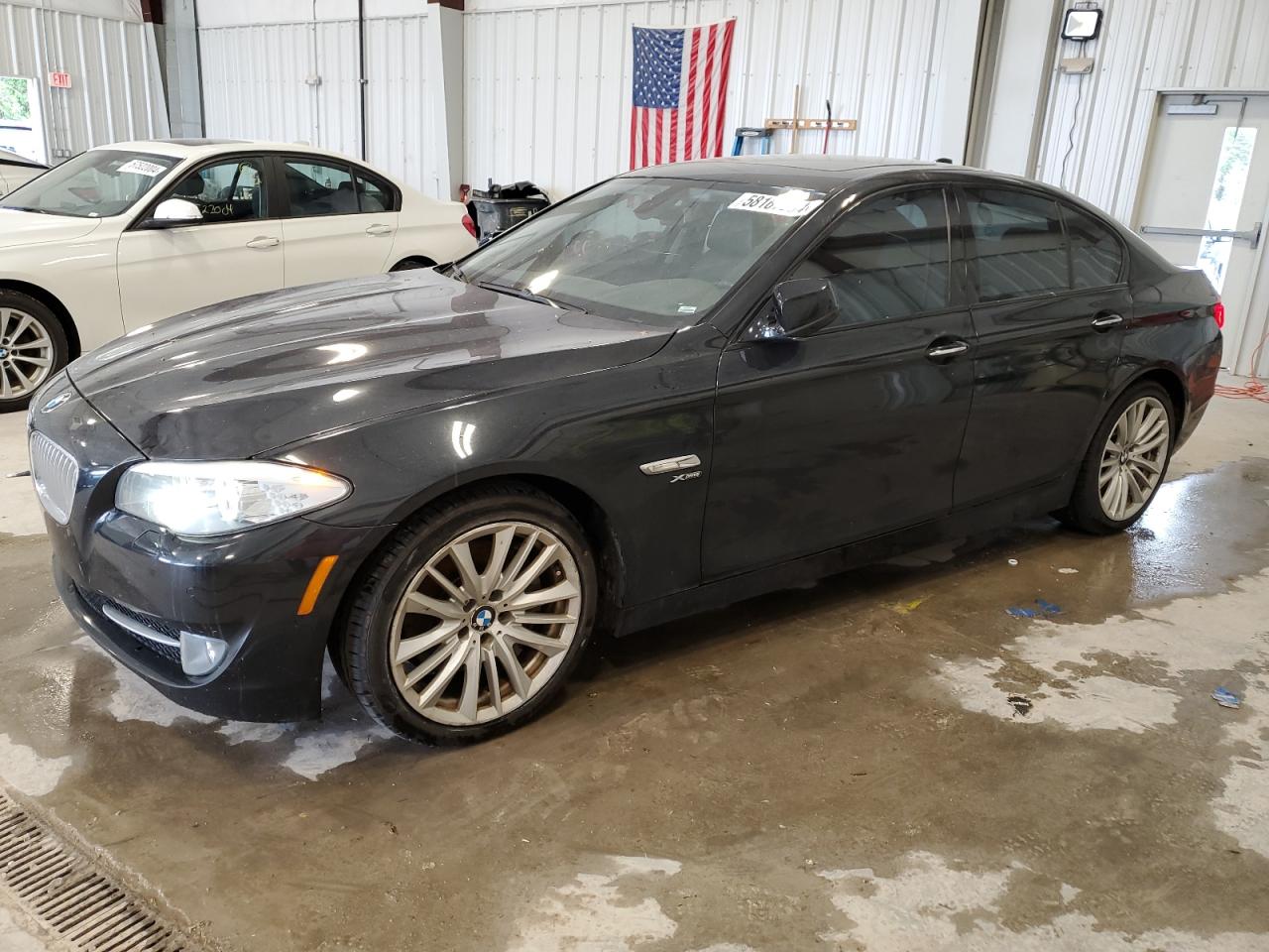 2011 BMW 550 XI