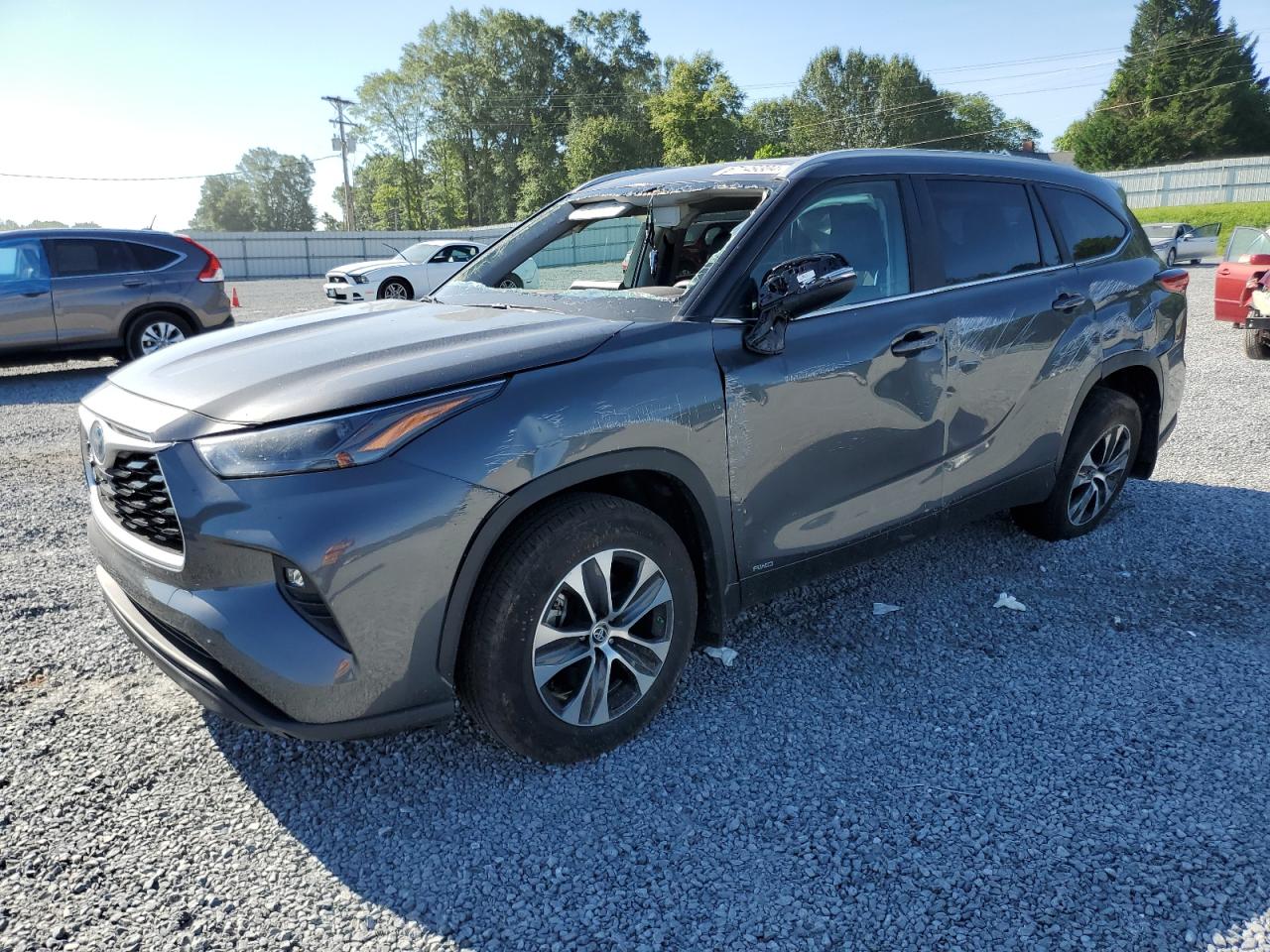 2023 TOYOTA HIGHLANDER HYBRID XLE