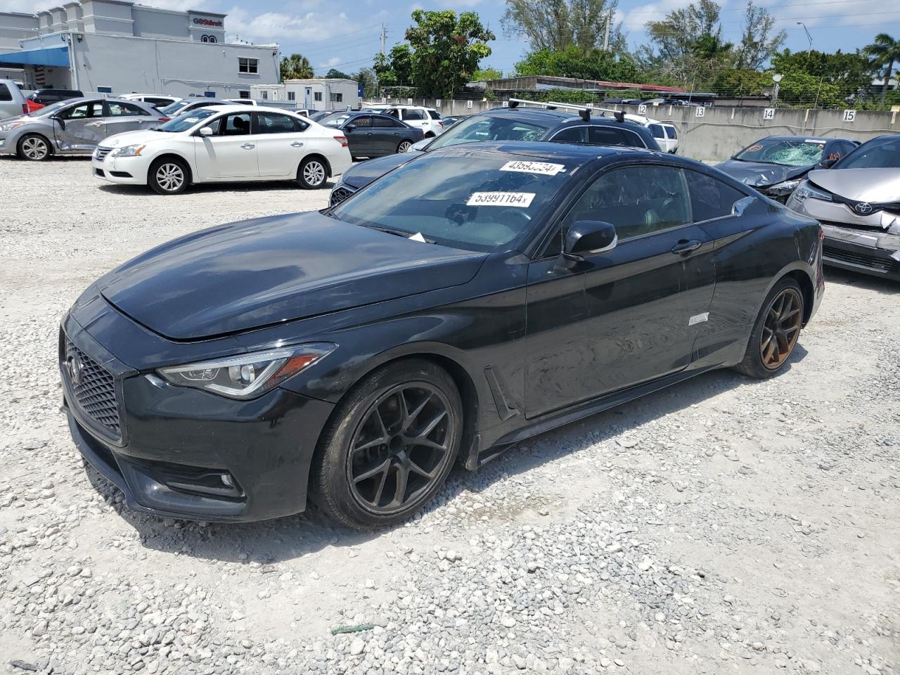 2018 INFINITI Q60 LUXE 300