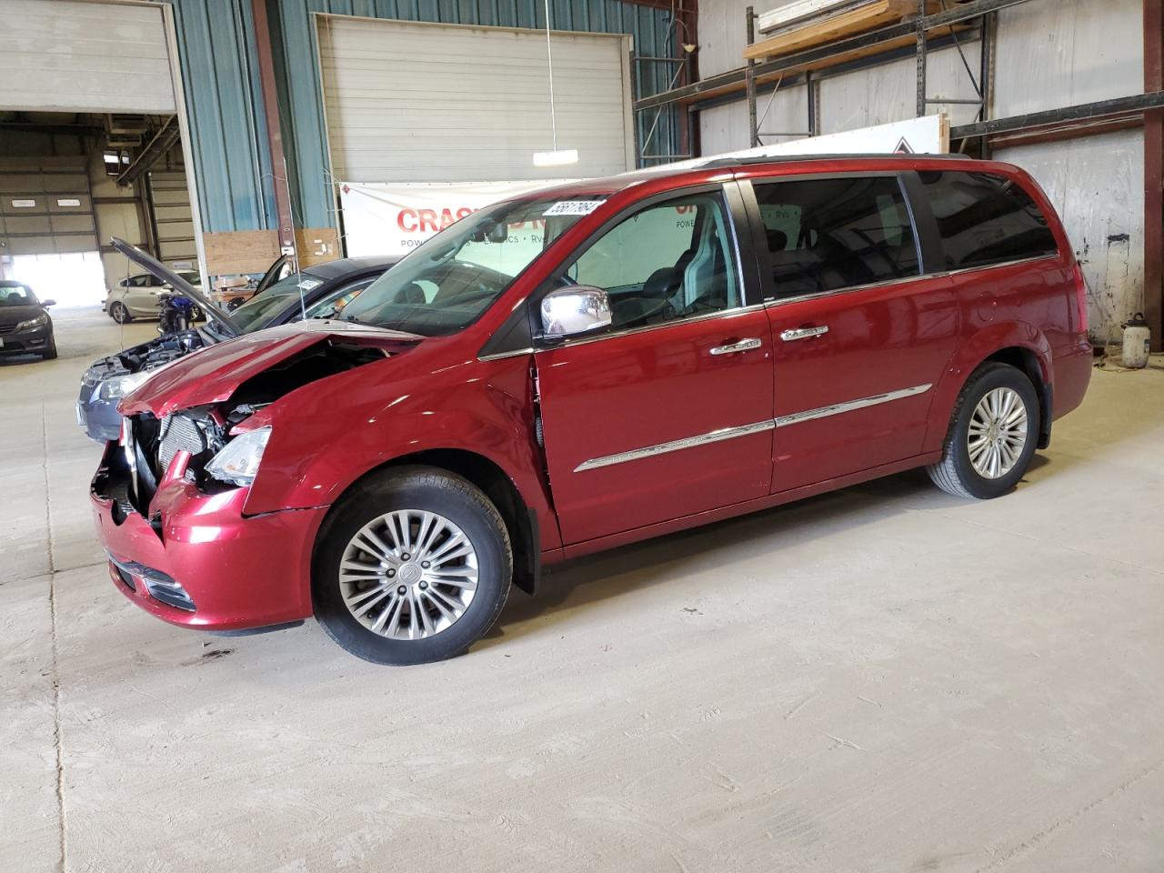 2013 CHRYSLER TOWN & COUNTRY TOURING L