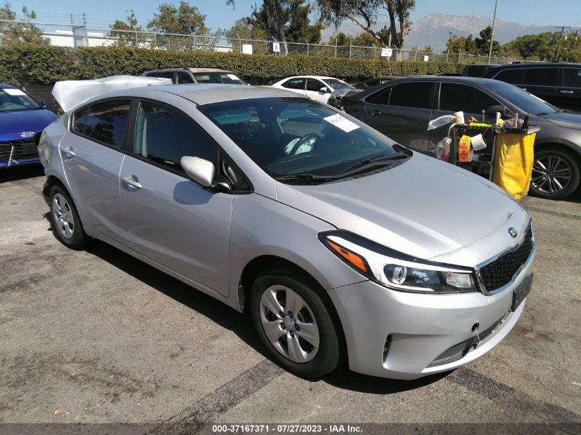 2017 KIA FORTE LX