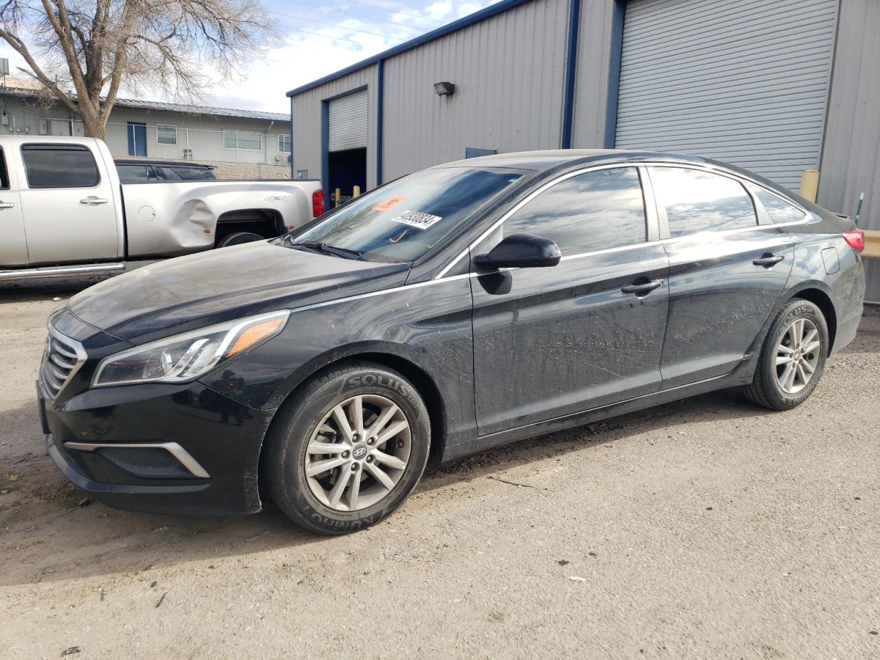 2017 HYUNDAI SONATA SE