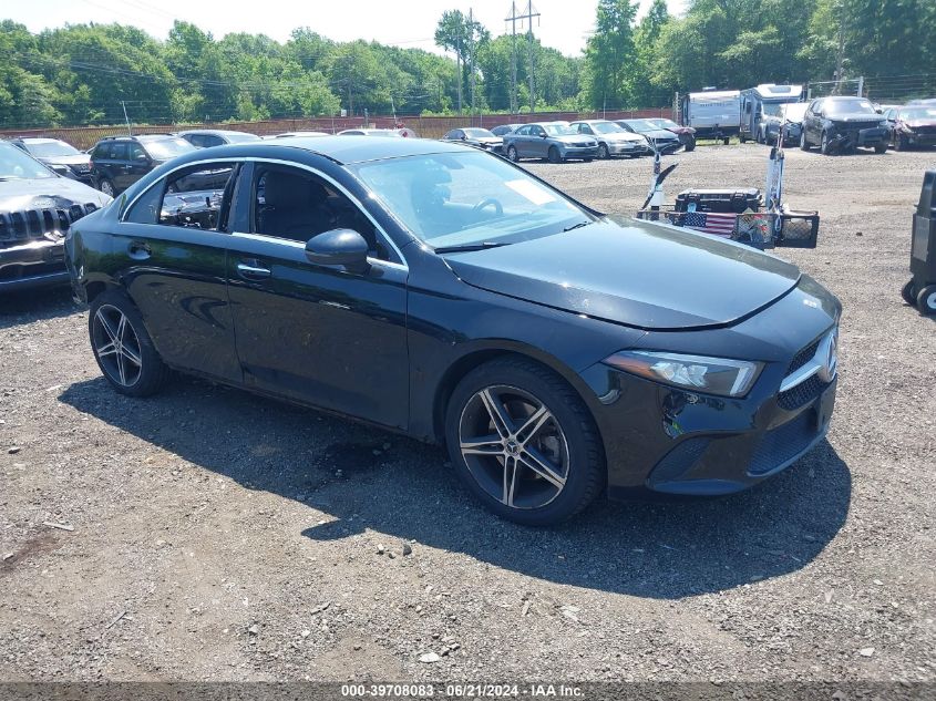 2019 MERCEDES-BENZ A 220 4MATIC