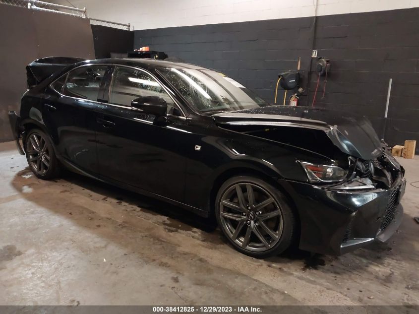 2018 LEXUS IS 300