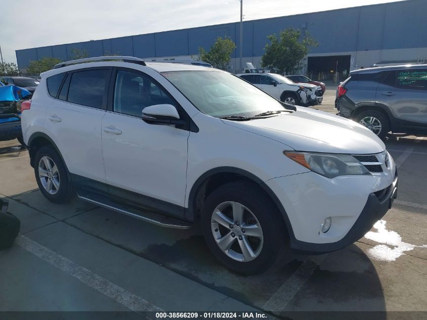 2013 TOYOTA RAV4 XLE