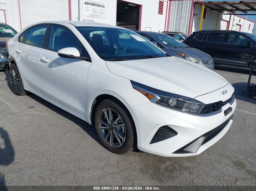 2023 KIA FORTE LXS