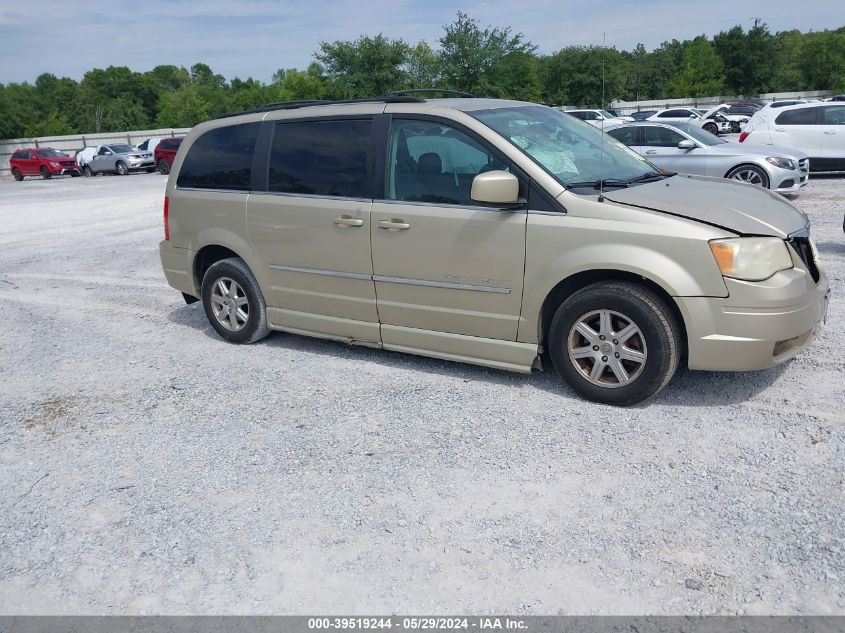 2010 CHRYSLER TOWN & COUNTRY TOURING