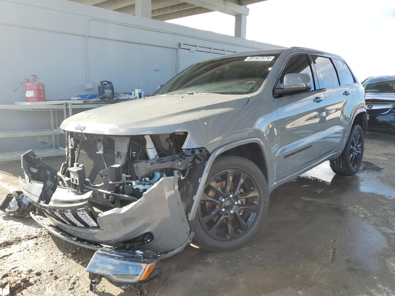 2020 JEEP GRAND CHEROKEE LAREDO