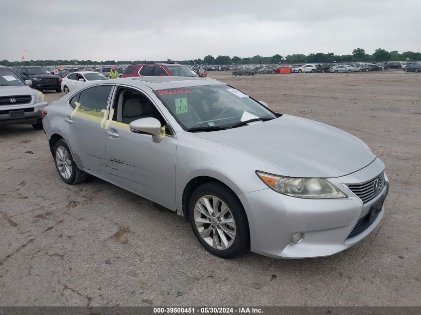 2013 LEXUS ES 300H