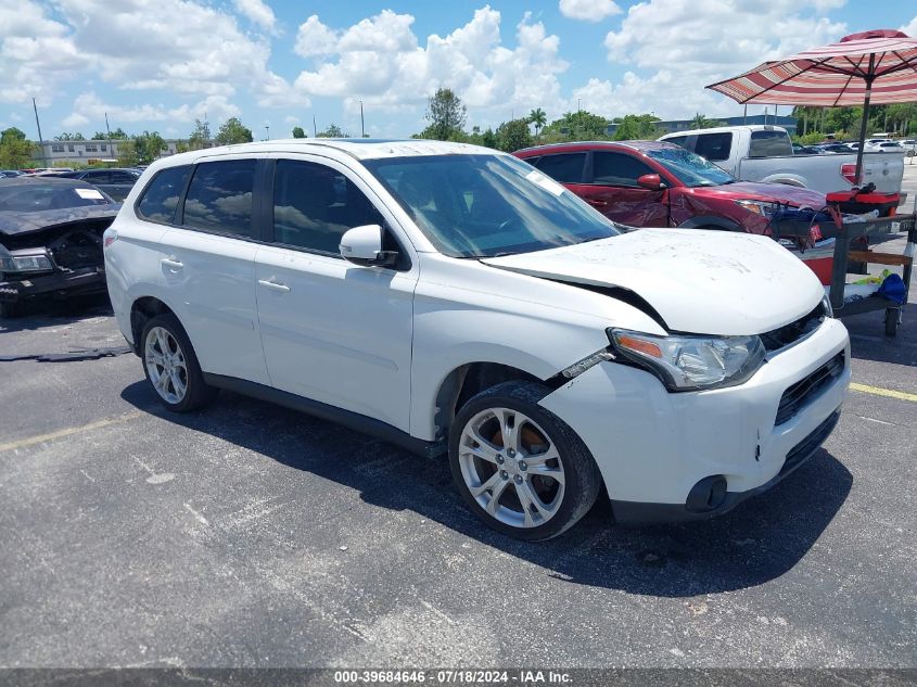 2014 MITSUBISHI OUTLANDER SE