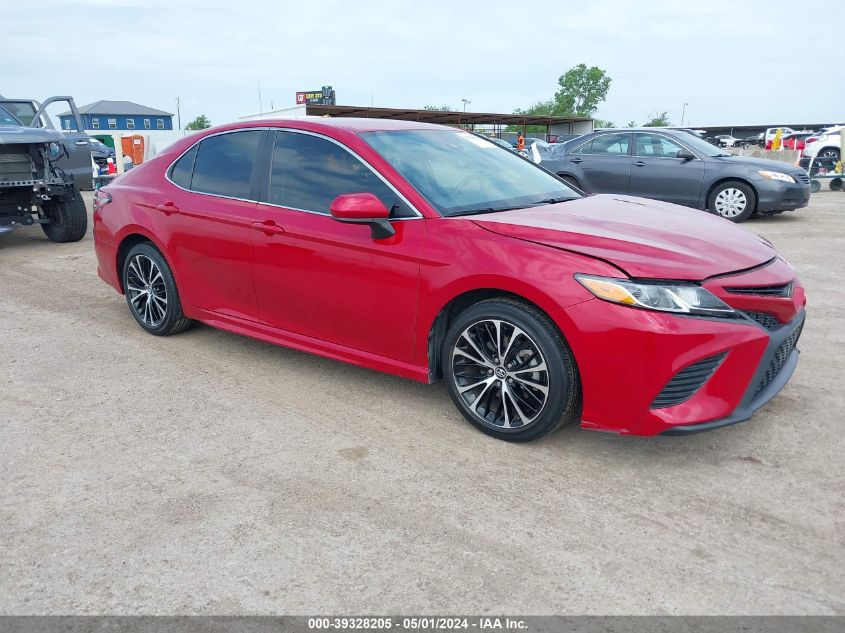 2019 TOYOTA CAMRY SE