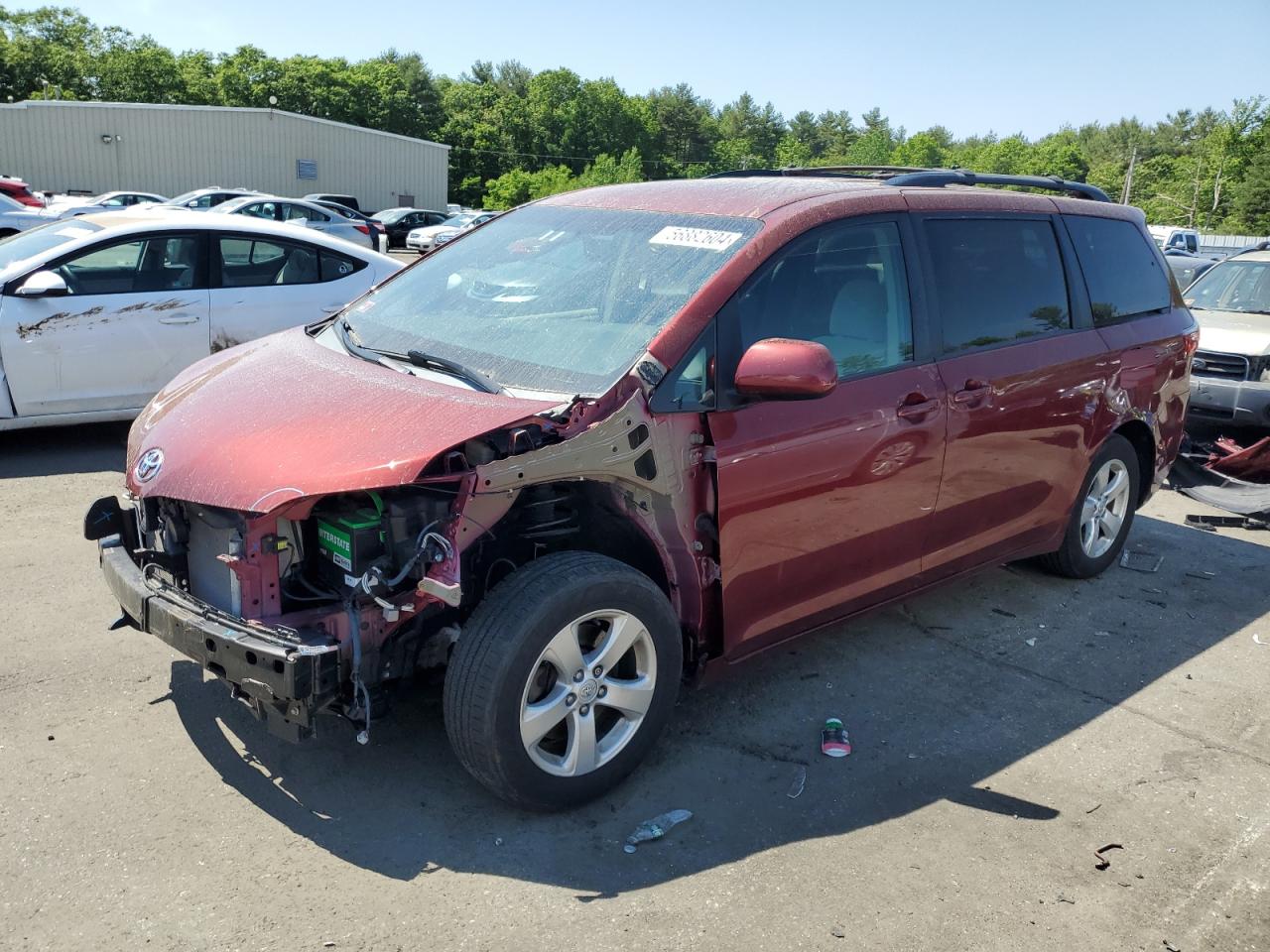 2015 TOYOTA SIENNA LE