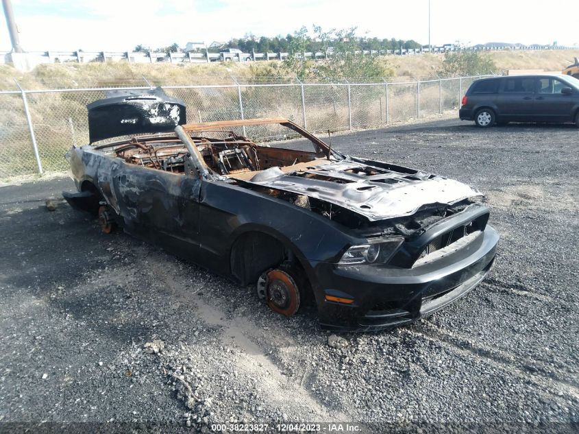 2014 FORD MUSTANG V6