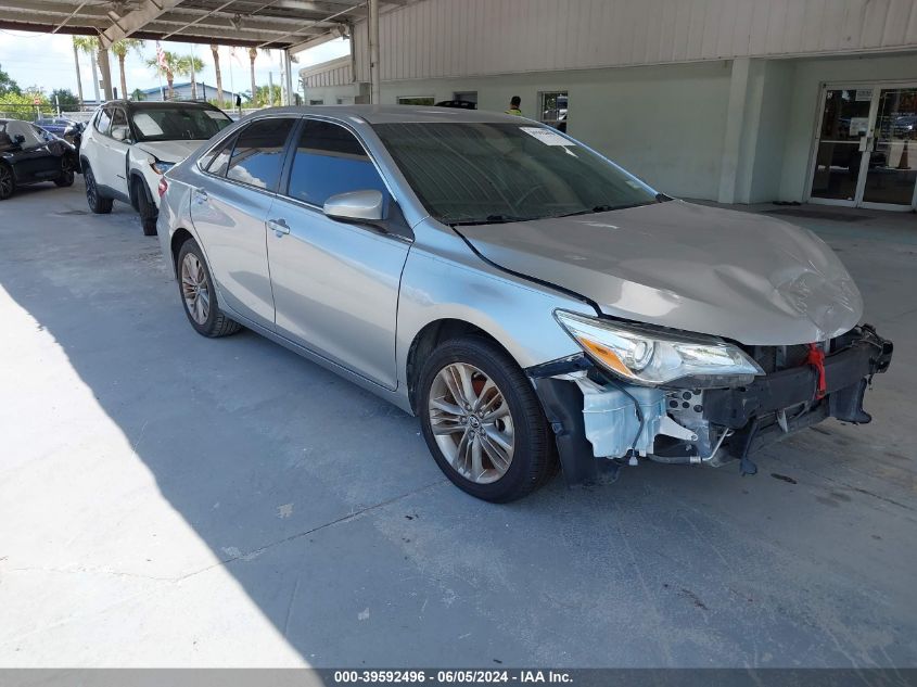 2015 TOYOTA CAMRY SE