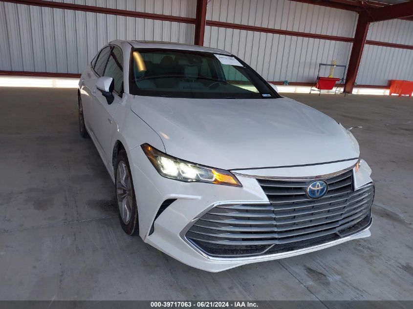 2019 TOYOTA AVALON HYBRID XLE